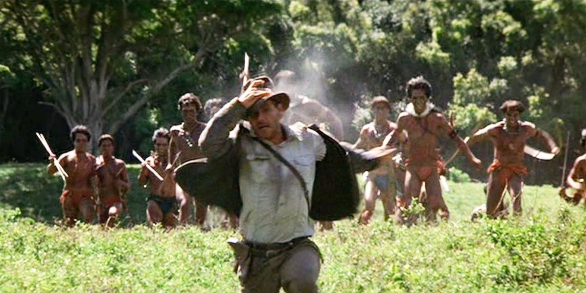 Indiana-Jones-fleeing-from-a-tribe-in-Raiders-of-the-Lost-Ark.jpg