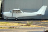 Cessna172White.jpg Cessna172White.jpg