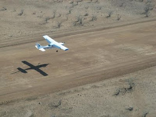 cessna+c210+landing+namibia.jpg