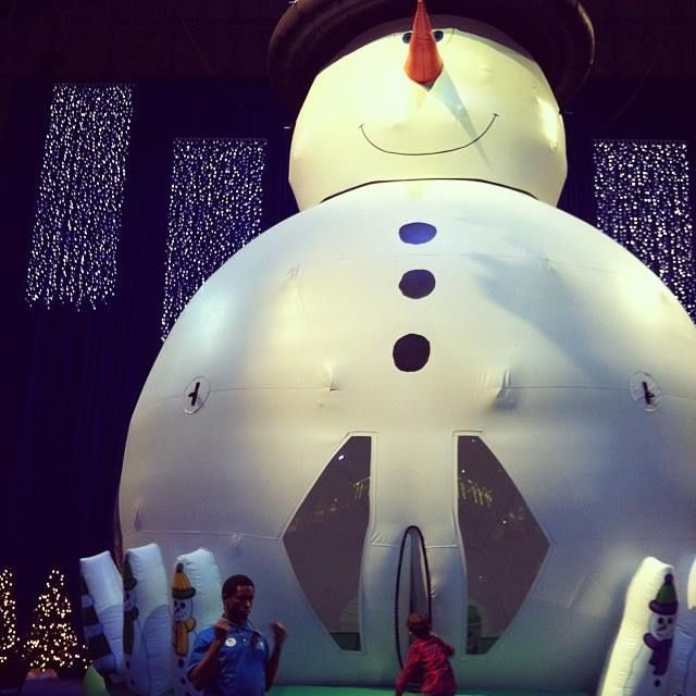 snowman-bouncy-castle.jpg