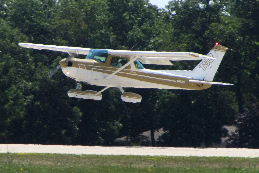 Cessna152-1978.jpg