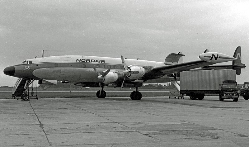800px-Lockheed_L1049H_CF-NAM_Nordair_MAN_02.07.66_edited-2.jpg