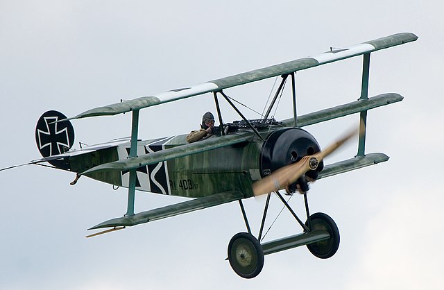 640px-Fokker_DR1_at_Airpower11_18.jpg