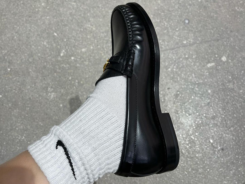 socks-and-loafers-trend-292879-1619195462561-main.700x0c.jpg