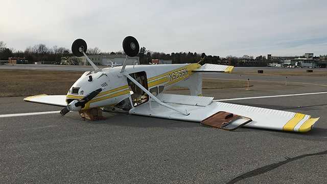38496356-img-small-plane-flips-over-due-to-cross-wind.jpg