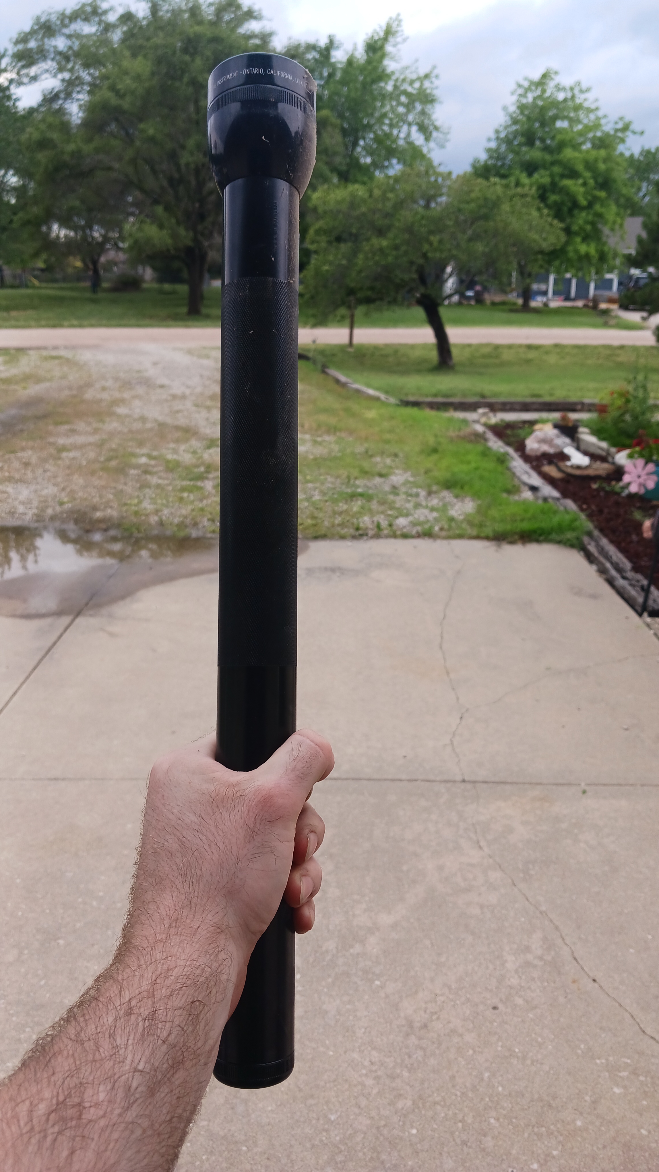 found-this-maglite-in-my-grandfathers-garage-overkill-much-v0-grv70jb3t7ab1.jpg