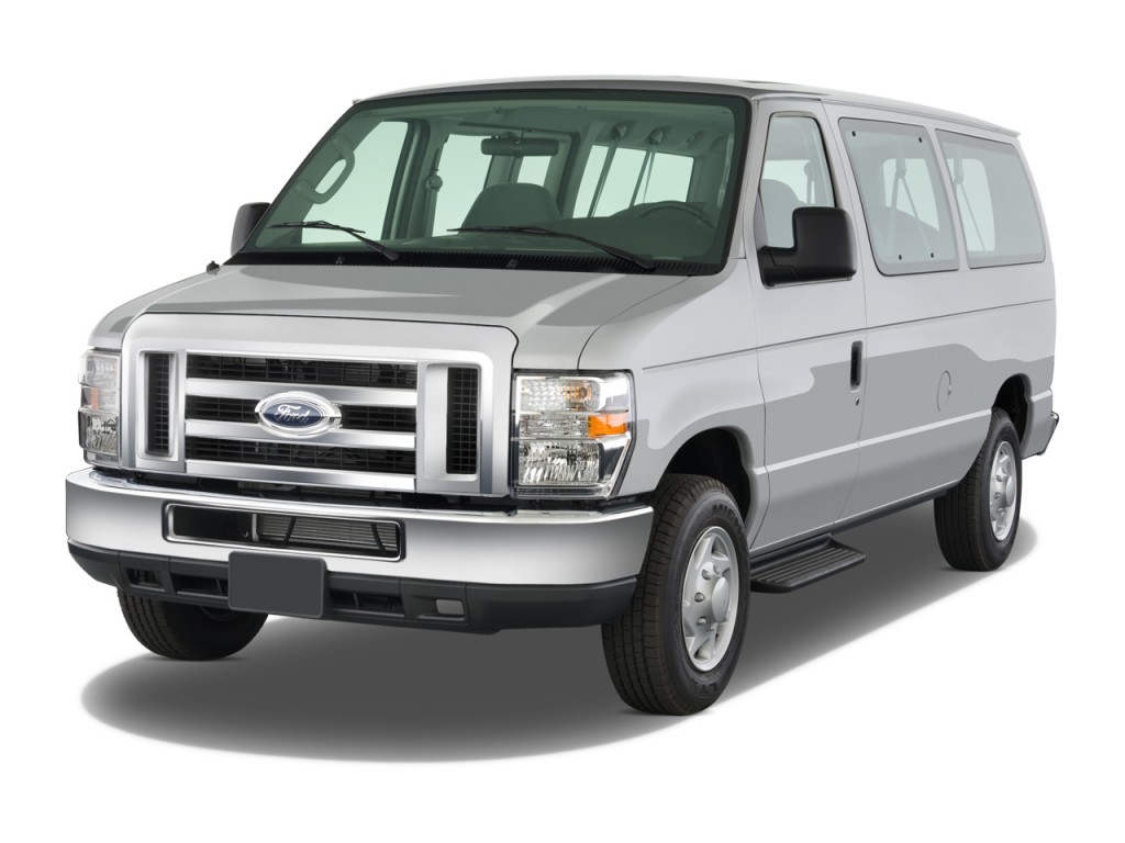 2008-ford-econoline-wagon-e-150-xlt-angular-front-exterior-view_100276846_l.jpg