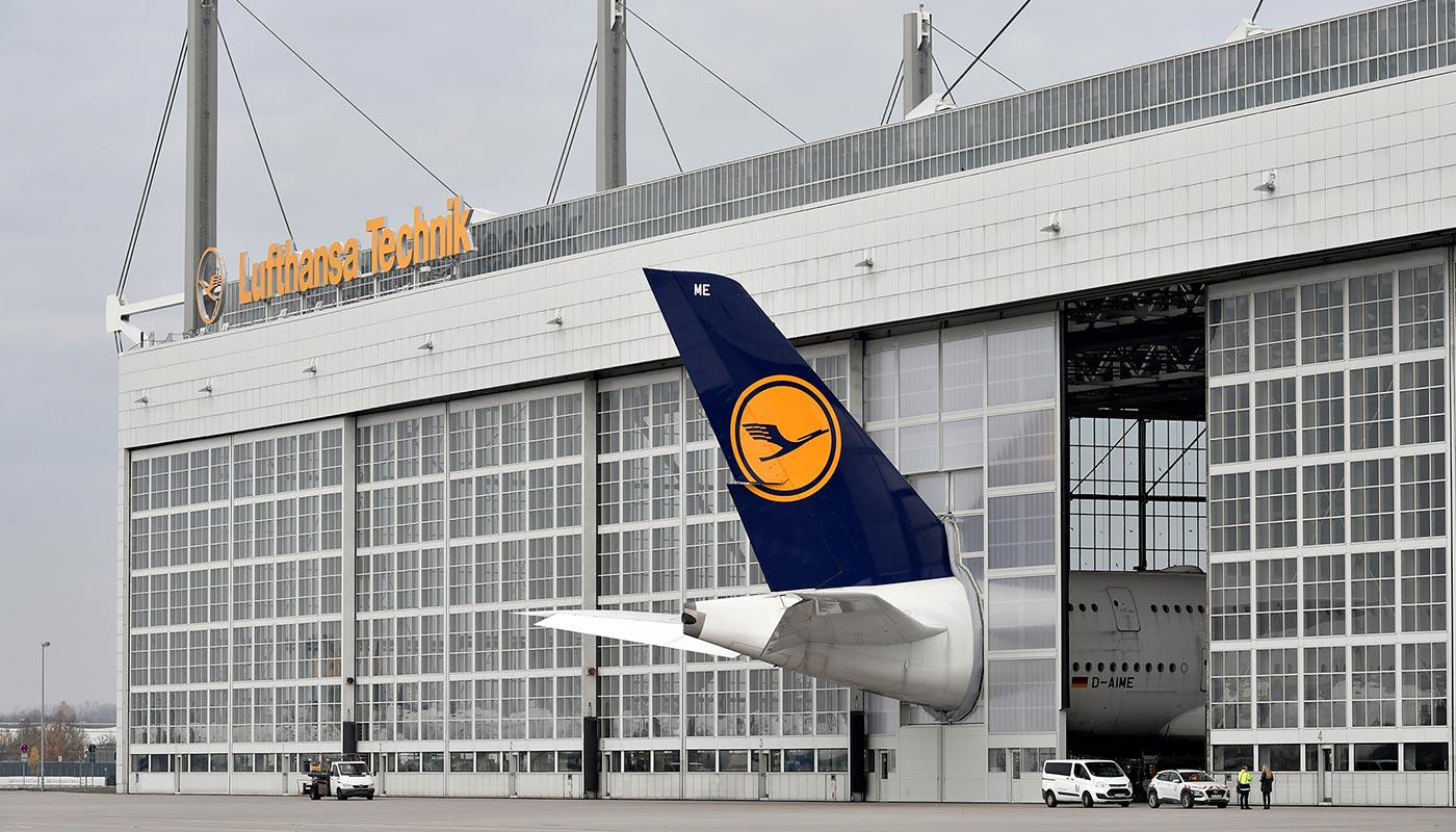 munich-airport-hangar.jpg