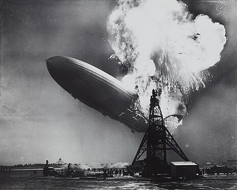 465px-Hindenburg_disaster.jpg