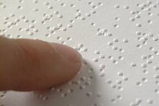 312px-Braille_closeup.jpg